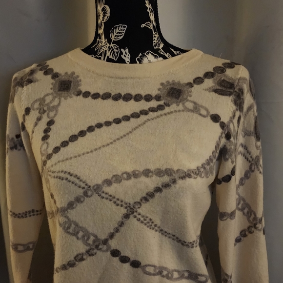 Merino Wool Sweater - Picture 6 of 9